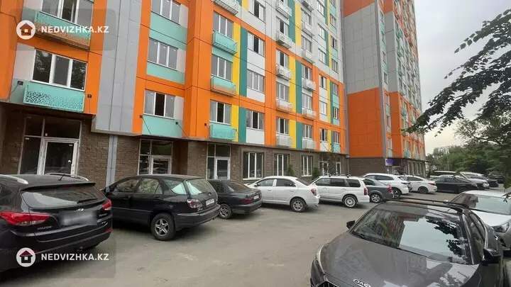 Помещение, этаж 1 из 1, В жилом доме, 70 м², На длительный срок