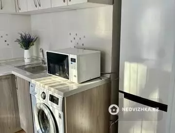 2-комнатная квартира, этаж 2 из 5, 42 м², На длительный срок, миниатюра 6