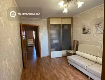 3-комнатная квартира, этаж 2 из 9, 63 м², миниатюра 5