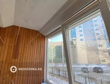 3-комнатная квартира, этаж 2 из 9, 63 м², миниатюра 12