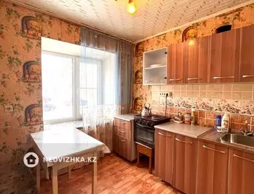 2-бөлмелі пәтер, қабат 2 барлық қабат саны 3, 44 м², 2-нобай
