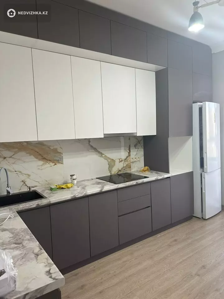 1-комнатная квартира, этаж 1 из 5, 40 м², На длительный срок, фотография 2