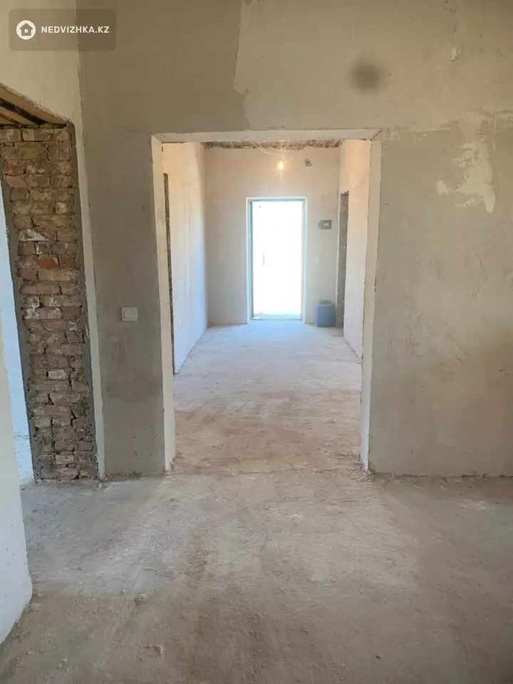 4-комнатный дом, 5 соток, 100 м²