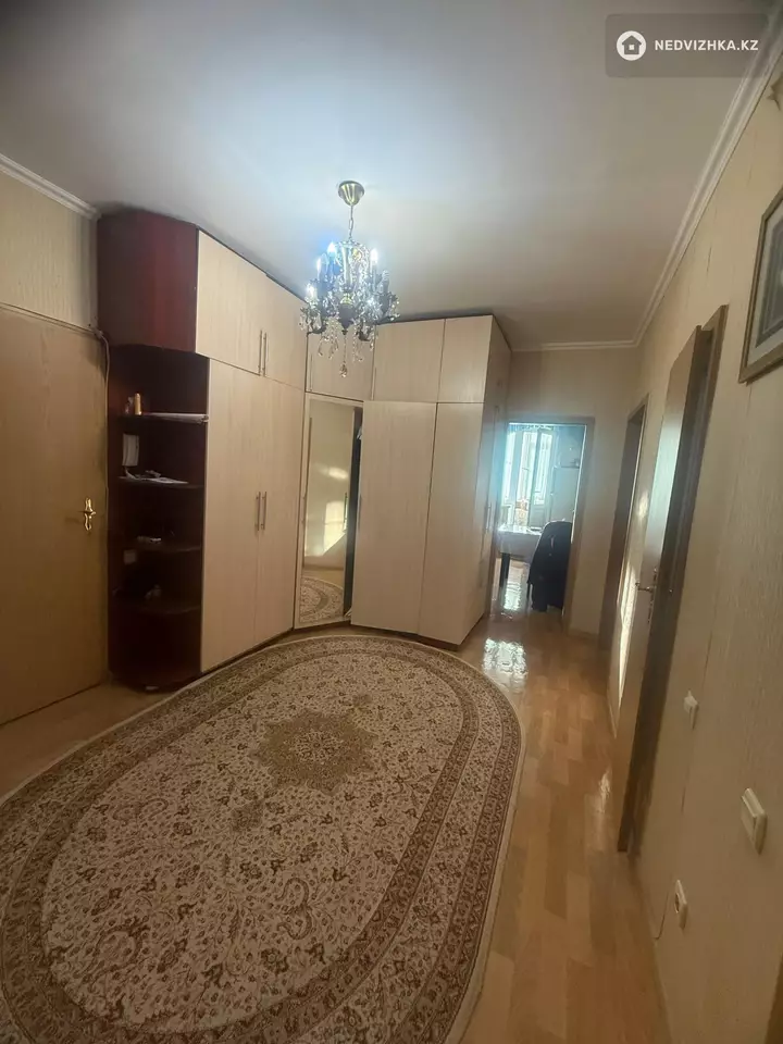 2-комнатная квартира, этаж 7 из 9, 60 м², фотография 4
