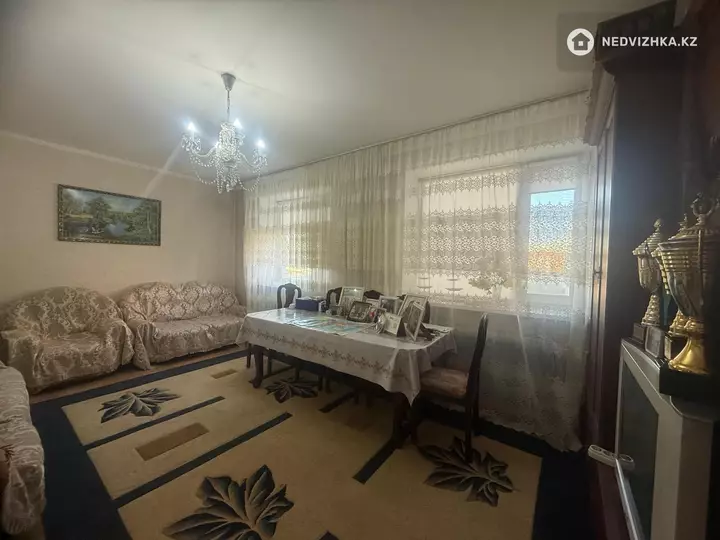 2-комнатная квартира, этаж 7 из 9, 60 м²