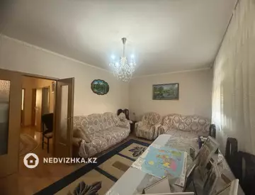 2-комнатная квартира, этаж 7 из 9, 60 м², миниатюра 2