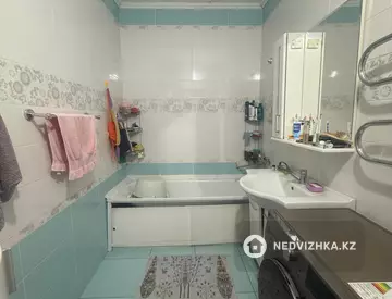 2-комнатная квартира, этаж 7 из 9, 60 м², миниатюра 11
