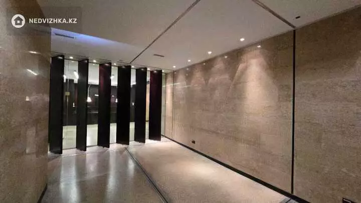 Офис, этаж 2 из 1, В жилом доме, 1 340 м², На длительный срок, фотография 3
