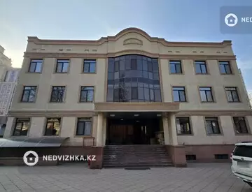 Помещение, этаж 1 из 4, 1 700 м², На длительный срок, миниатюра 1