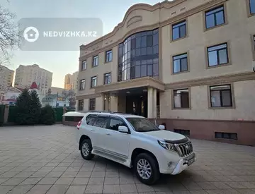 Помещение, этаж 1 из 4, 1 700 м², На длительный срок, миниатюра 2