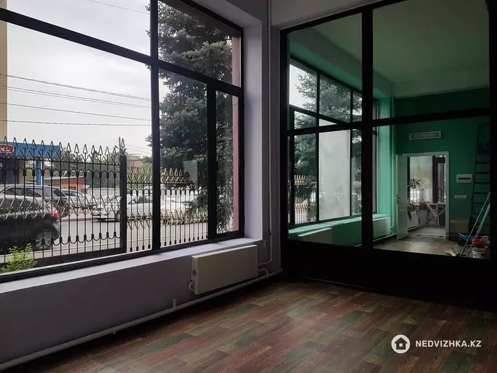 800 м², Помещение, этаж 1 из 4, 800 м², изображение - 1