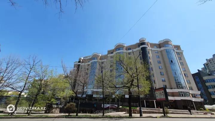 Помещение, этаж 1 из 1, В жилом доме, 308 м², фотография 4