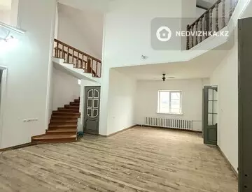 10-комнатный дом, 6.2 соток, 440 м², миниатюра 2