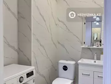 2-комнатная квартира, этаж 4 из 16, 60 м², Посуточно, миниатюра 8