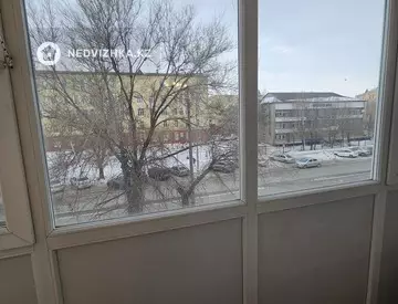 1-комнатная квартира, этаж 3 из 5, 32 м², Посуточно, миниатюра 8