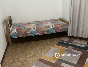 3-комнатная квартира, этаж 4 из 5, 65 м², На длительный срок, миниатюра 8