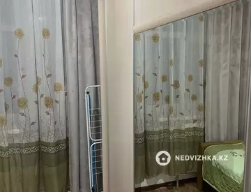 3-комнатная квартира, этаж 4 из 5, 65 м², На длительный срок, миниатюра 10