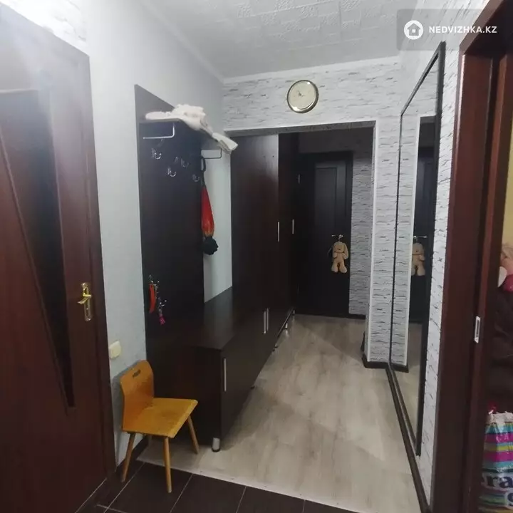 2-комнатная квартира, этаж 2 из 9, 53 м², фотография 3