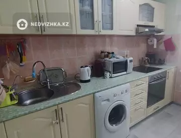 2-комнатная квартира, этаж 2 из 9, 53 м²