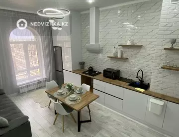 1-комнатная квартира, этаж 9 из 9, 50 м², Посуточно, миниатюра 7