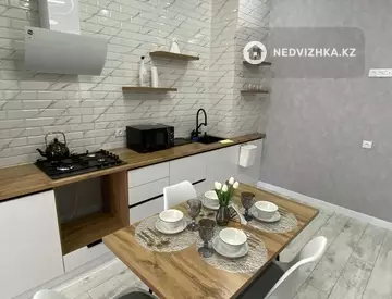 1-комнатная квартира, этаж 9 из 9, 50 м², Посуточно, миниатюра 9
