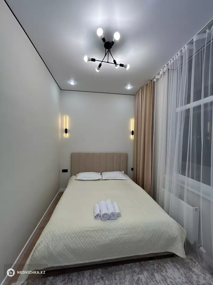 2-комнатная квартира, этаж 2 из 12, 45 м², Посуточно, фотография 3