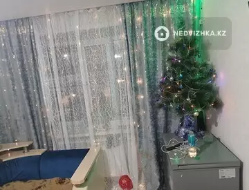 2-комнатная квартира, этаж 1 из 5, 47 м², миниатюра 2