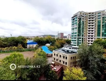 1-комнатная квартира, этаж 7 из 7, 40 м², Посуточно, миниатюра 11