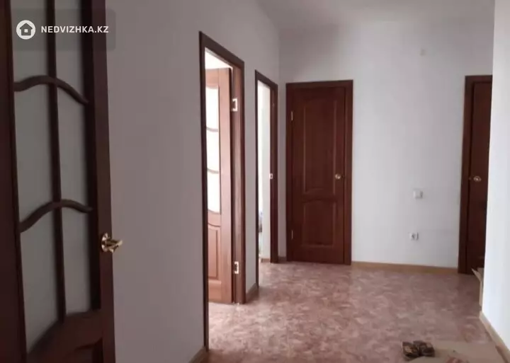 2-комнатная квартира, этаж 6 из 9, 56 м², фотография 5