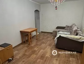 2-комнатная квартира, этаж 1 из 3, 43 м², миниатюра 7
