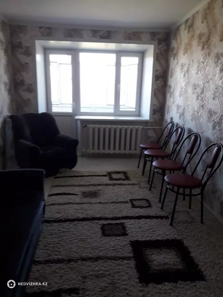 3-комнатная квартира, этаж 5 из 5, 59 м², фотография 4