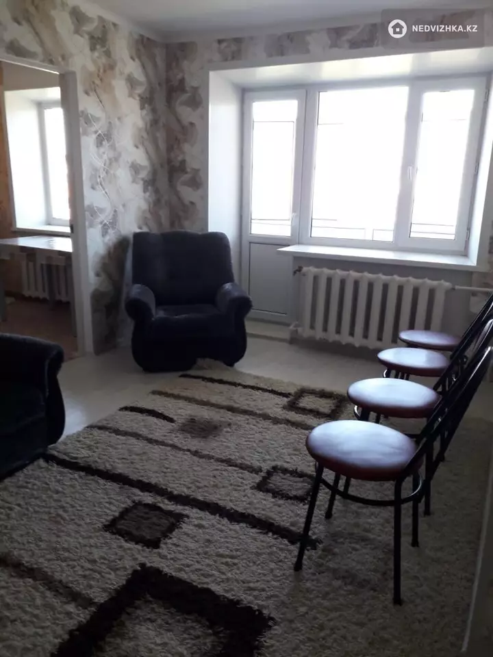 3-комнатная квартира, этаж 5 из 5, 59 м², фотография 3