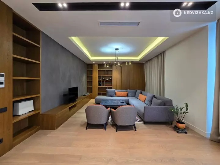 6-комнатная квартира, этаж 4 из 4, 269 м², 5-фотосурет