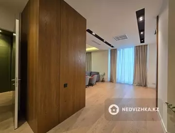 6-комнатная квартира, этаж 4 из 4, 269 м², миниатюра 7