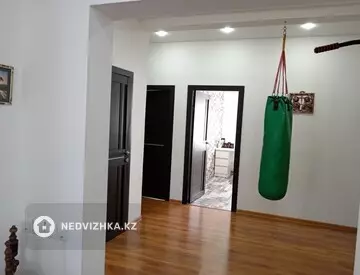 4-комнатный дом, 6 соток, 110 м², миниатюра 6