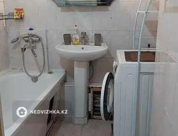 2-комнатная квартира, этаж 5 из 5, 50 м², На длительный срок