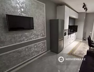 1-комнатная квартира, этаж 12 из 12, 45 м², миниатюра 8