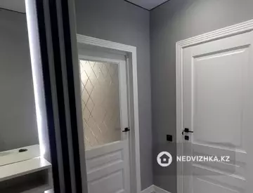 2-комнатная квартира, этаж 1 из 16, 52 м², миниатюра 6