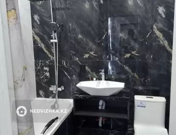 2-комнатная квартира, этаж 1 из 16, 52 м², миниатюра 12