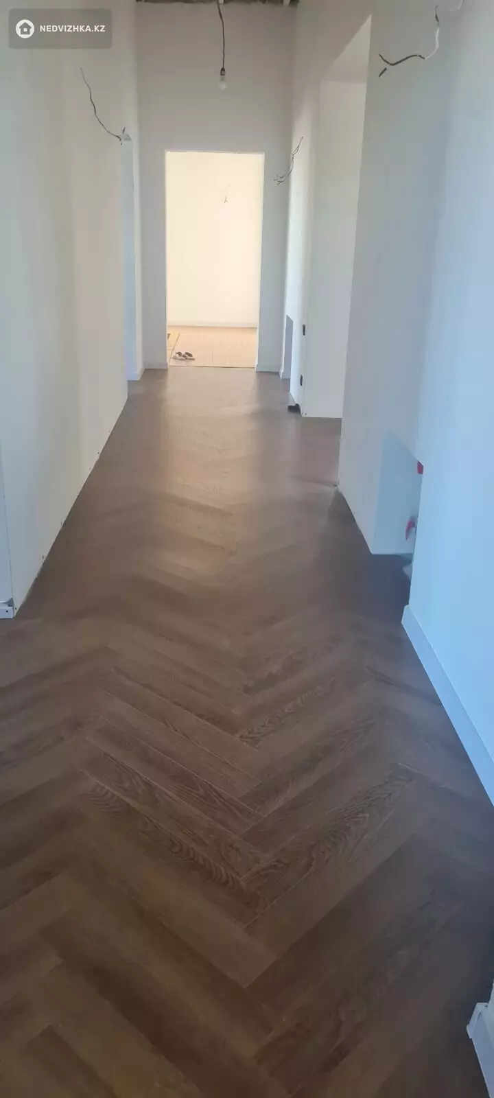 7-комнатный дом, 10 соток, 300 м², фотография 4