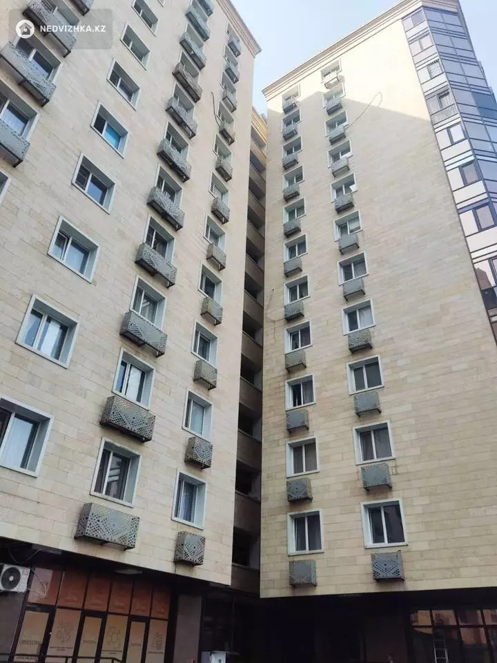 2-комнатная квартира, этаж 6 из 12, 74 м²