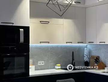 2-комнатная квартира, этаж 6 из 12, 74 м², миниатюра 12