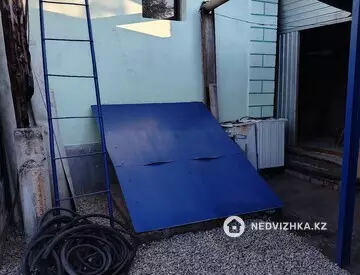 5-комнатный дом, 3.9 соток, 72 м²