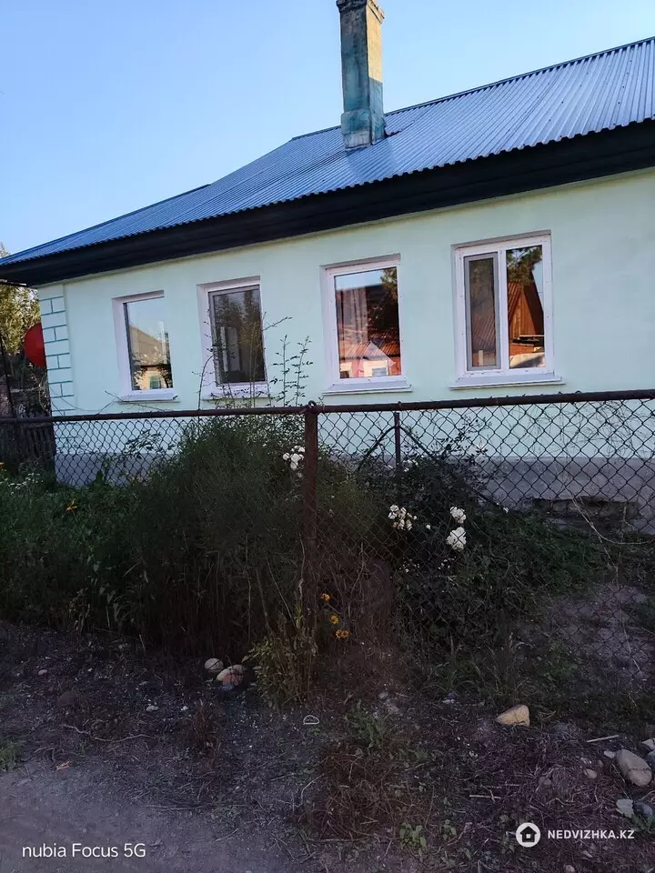 5-комнатный дом, 3.9 соток, 72 м², фотография 2