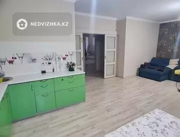 3-комнатная квартира, этаж 6 из 9, 90 м², миниатюра 7