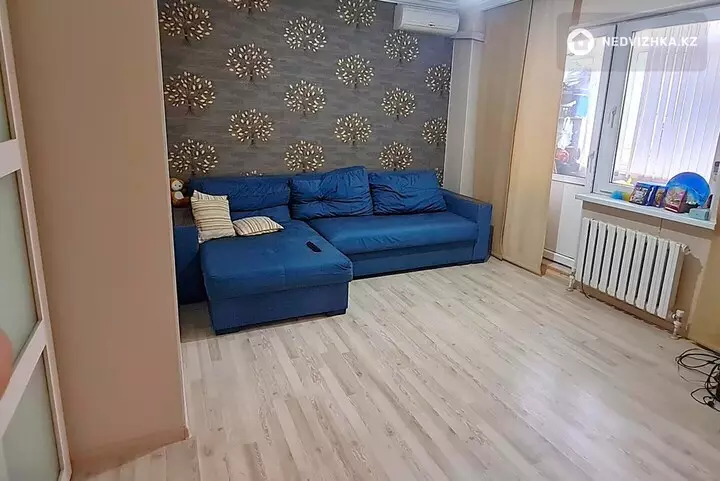 3-комнатная квартира, этаж 6 из 9, 90 м², фотография 3