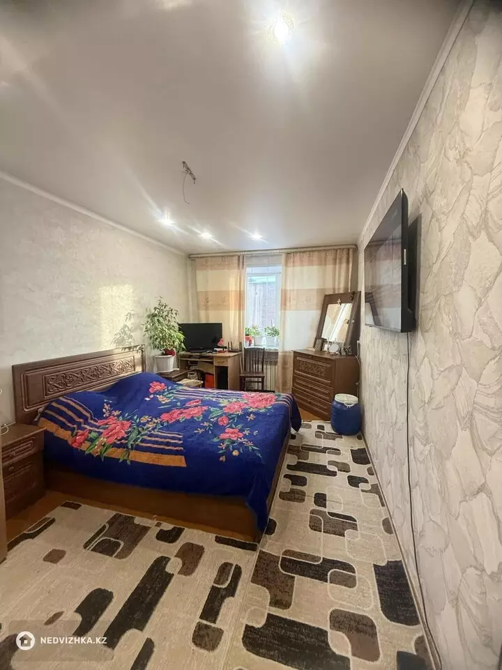 2-комнатная квартира, этаж 5 из 5, 50 м²