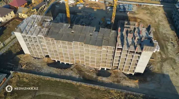 2-комнатная квартира, этаж 7 из 9, 43 м², фотография 3