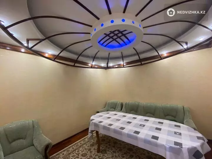 5-комнатный дом, 20 соток, 380 м², фотография 3