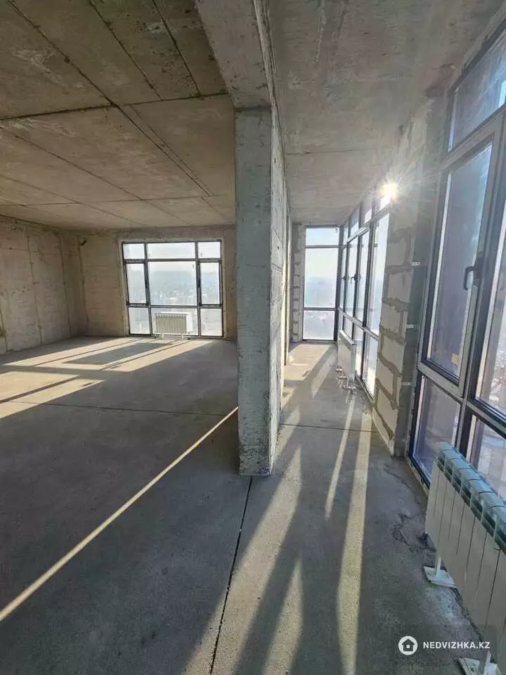 4-комнатная квартира, этаж 11 из 12, 155 м², 3-фотосурет